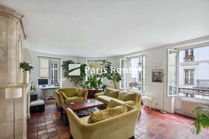 Appartement à PARIS-4E