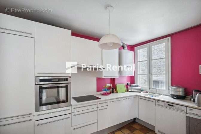 Appartement à PARIS-4E