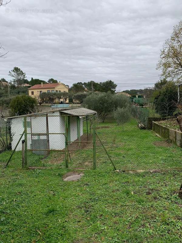 Appartement à ROUSSON