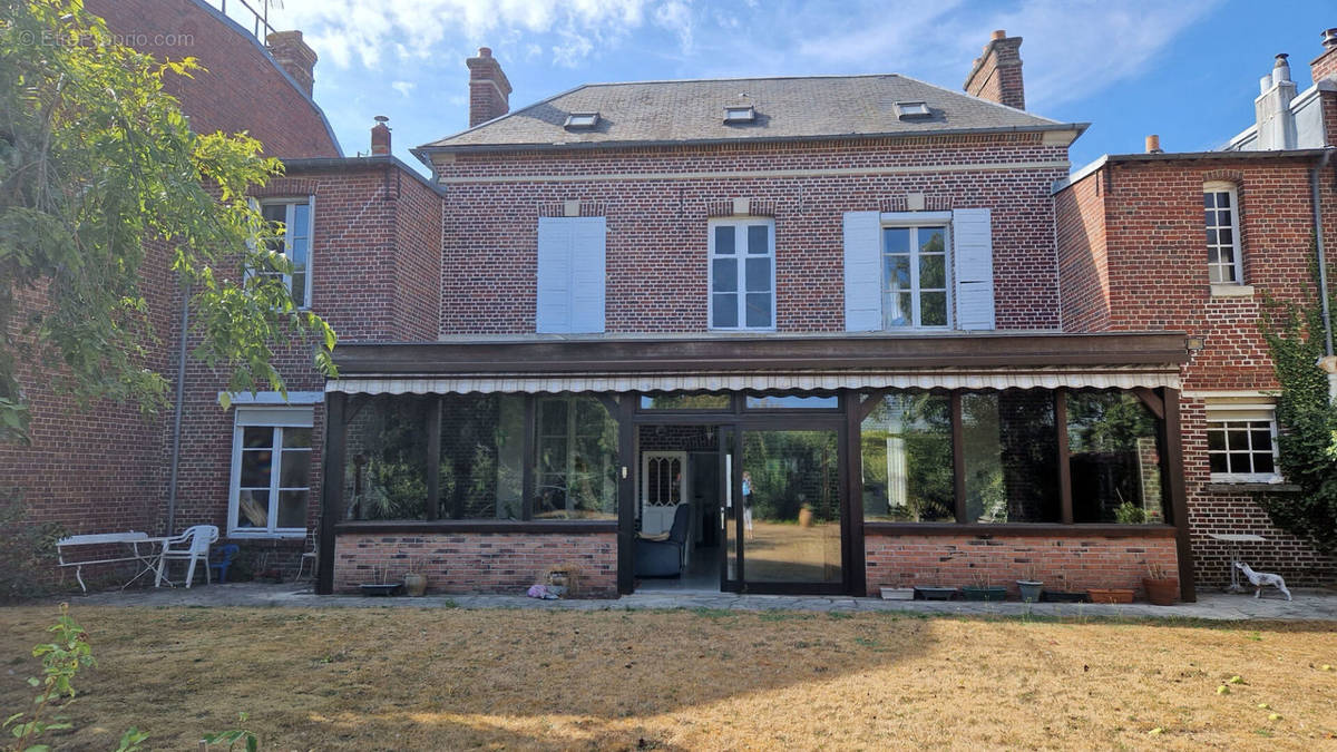 Maison à BEAUVAIS