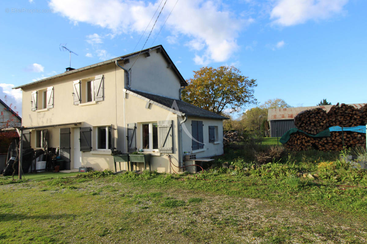 Maison à MONTRICHARD