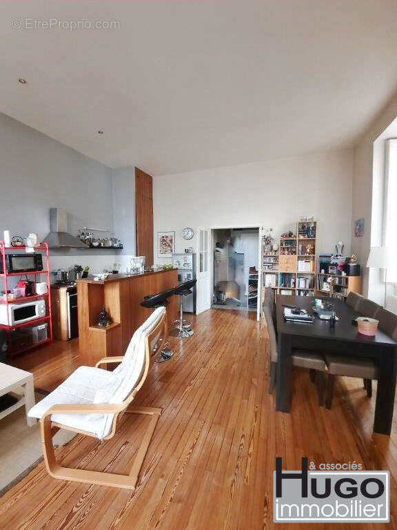 Appartement à BORDEAUX