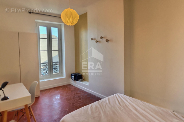 Appartement à MARSEILLE-6E