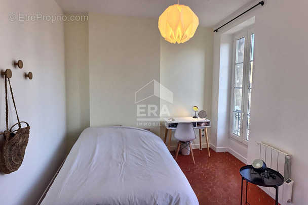 Appartement à MARSEILLE-6E