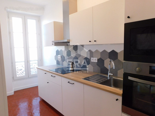 Appartement à MARSEILLE-6E