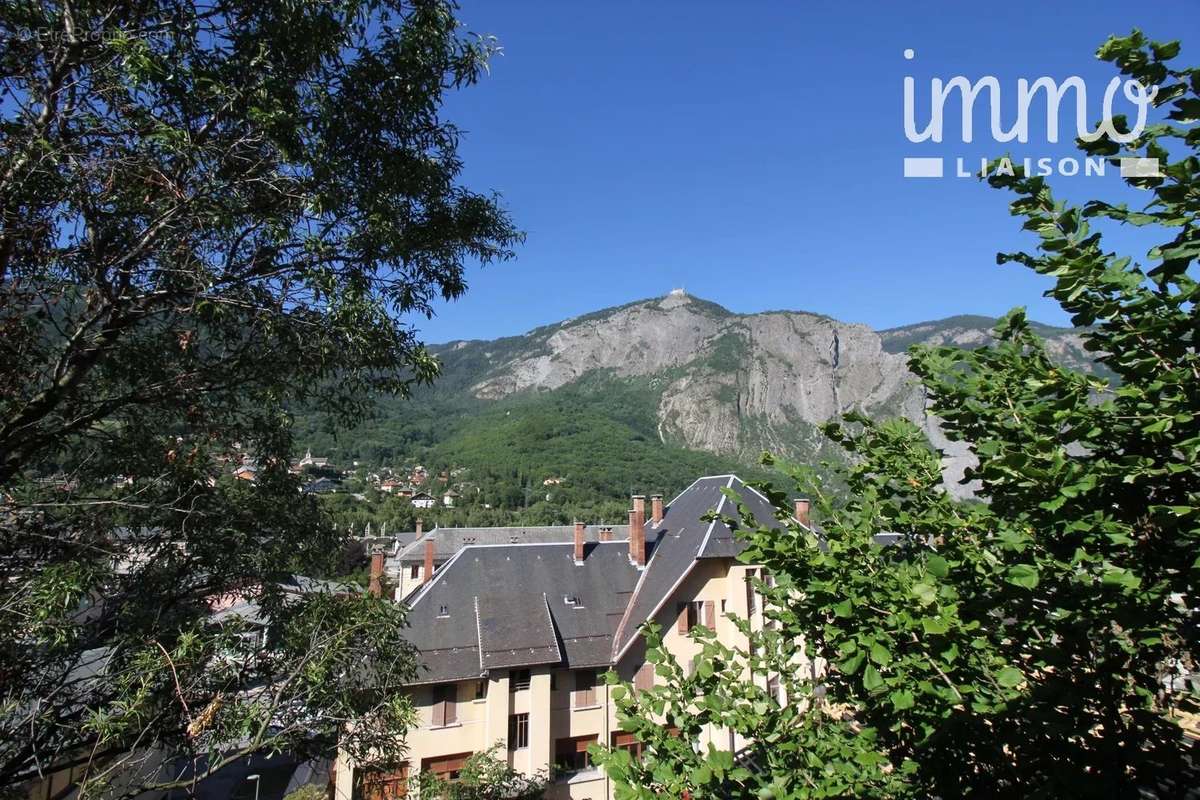 Appartement à SAINT-MICHEL-DE-MAURIENNE