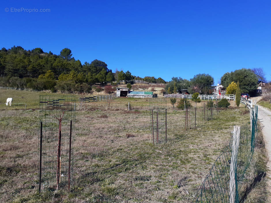 Terrain à LIMOUX