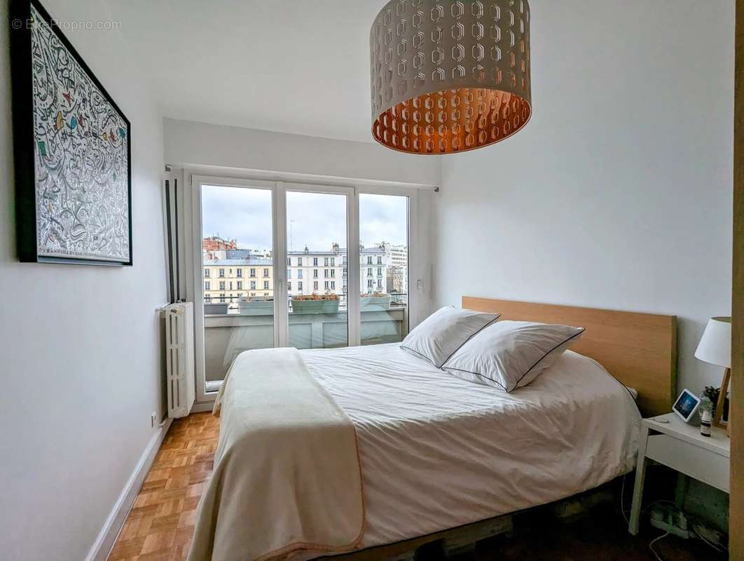 Appartement à PARIS-20E