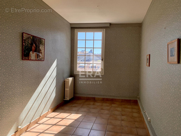 Appartement à MARSEILLE-6E