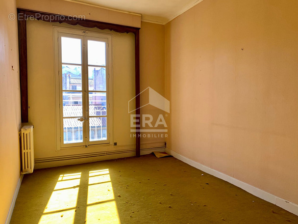 Appartement à MARSEILLE-6E