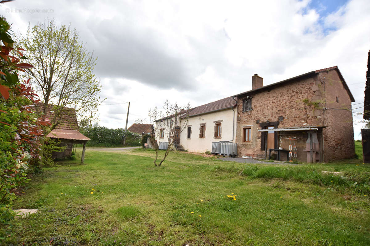 Maison à LAPALISSE