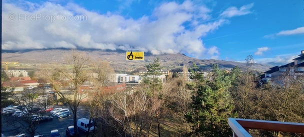 Appartement à BELLEGARDE-SUR-VALSERINE