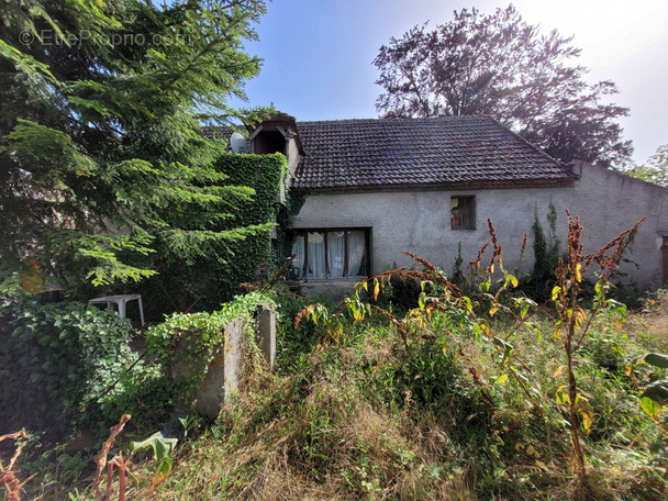 Maison à SAINT-POURCAIN-SUR-SIOULE