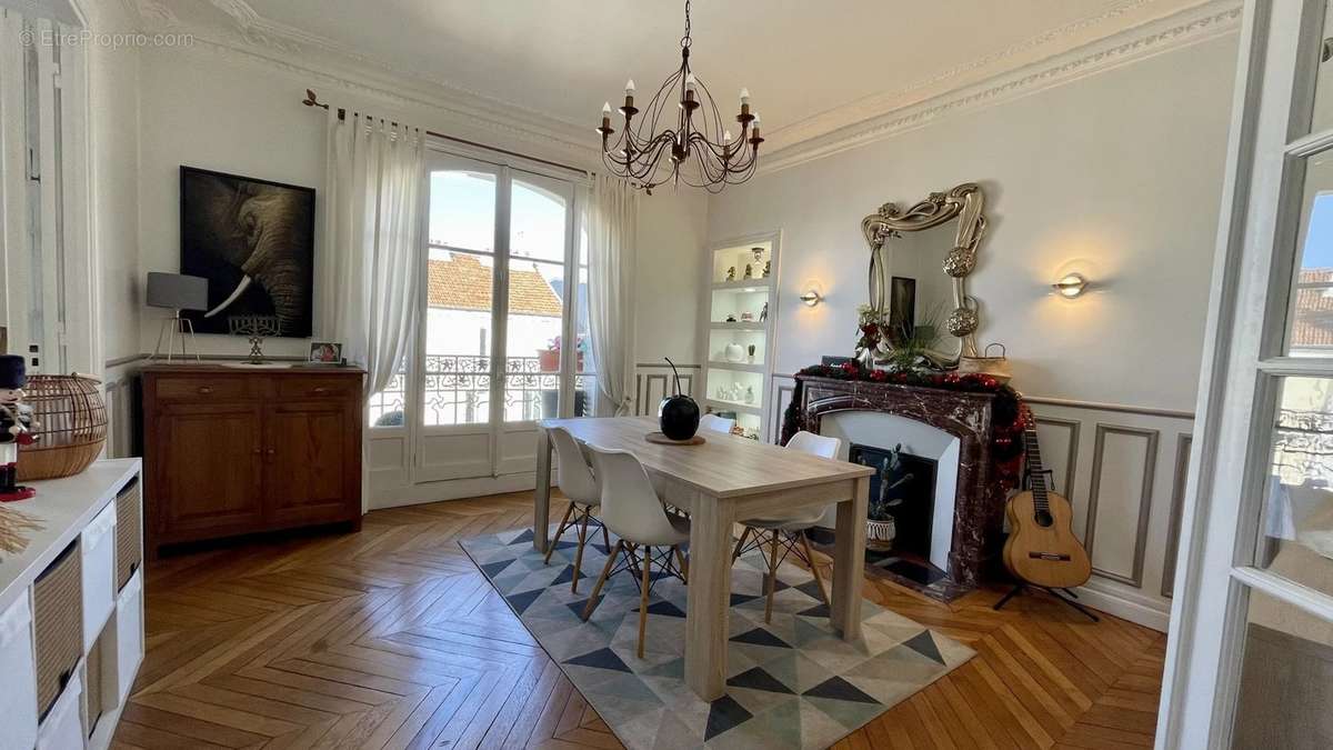 Appartement à LE RAINCY