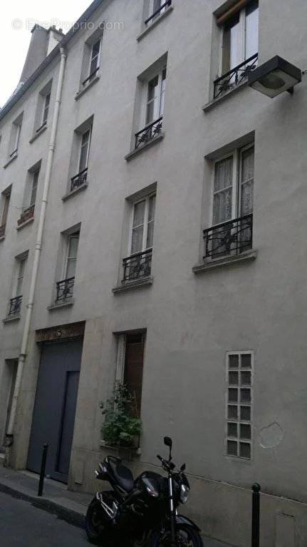 Appartement à PARIS-11E