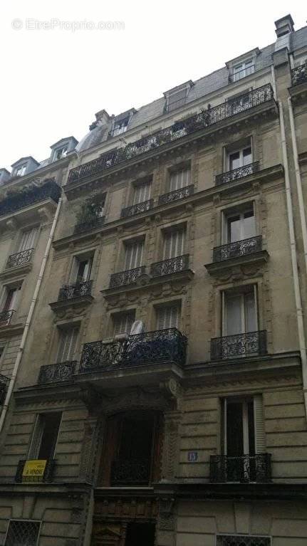 Appartement à PARIS-11E