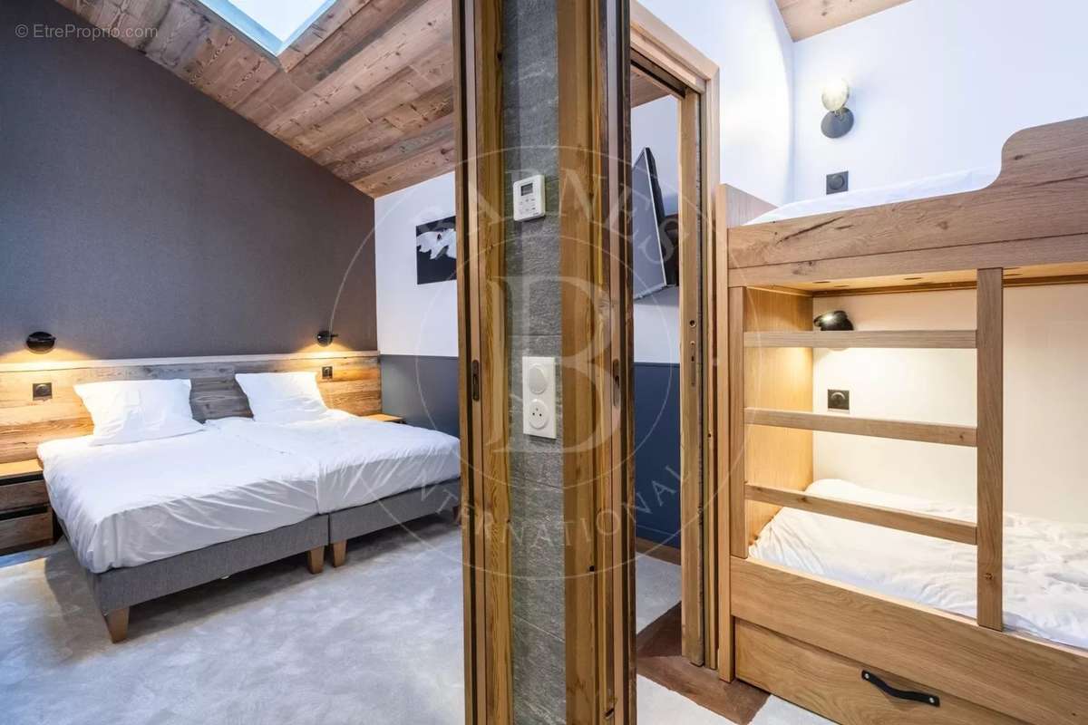 Appartement à LA PERRIERE