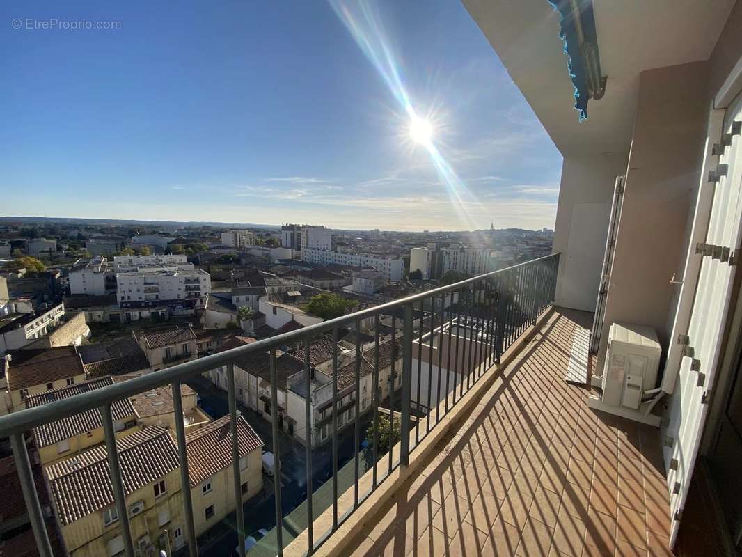 Appartement à NIMES