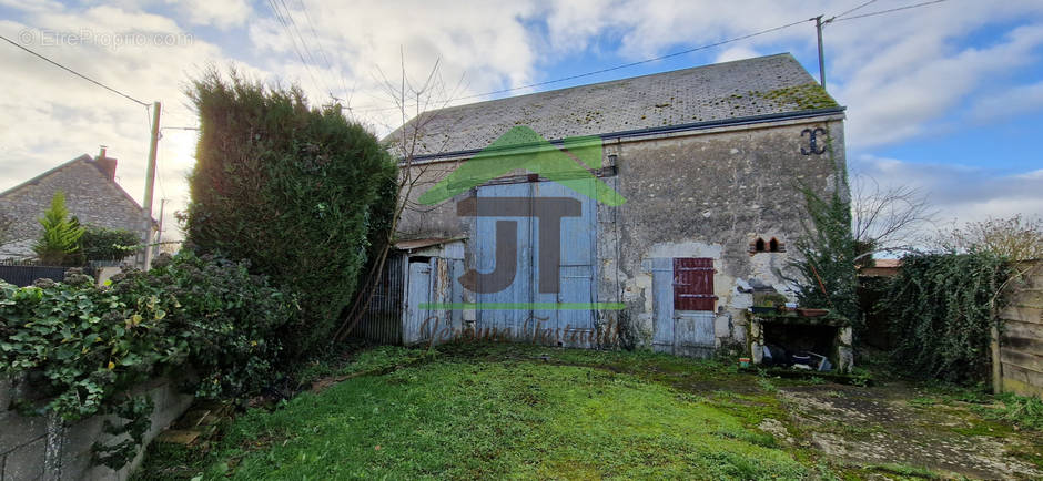 Maison à CLOYES-SUR-LE-LOIR