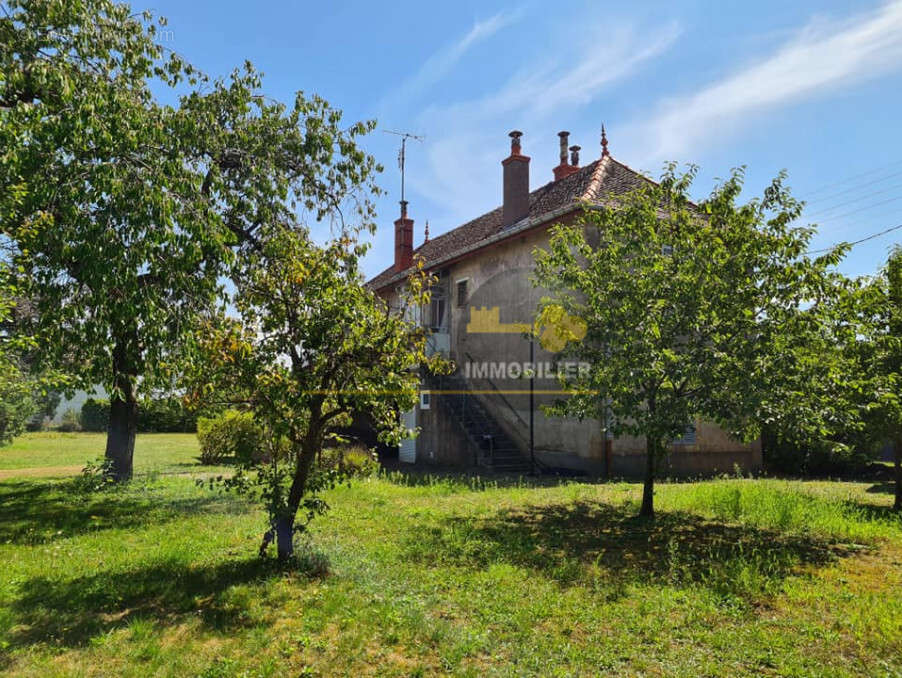 Maison à CHAGNY