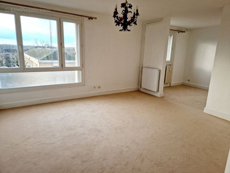 Appartement à COMPIEGNE