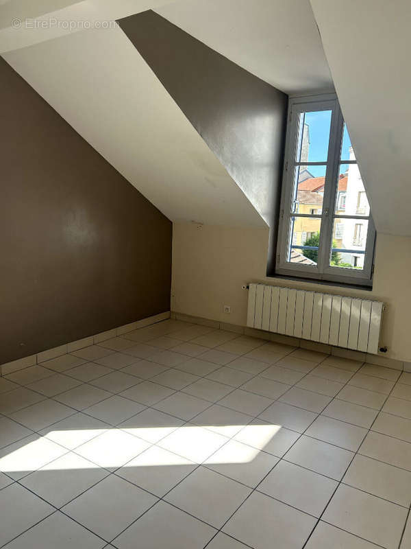 Appartement à MAISONS-LAFFITTE