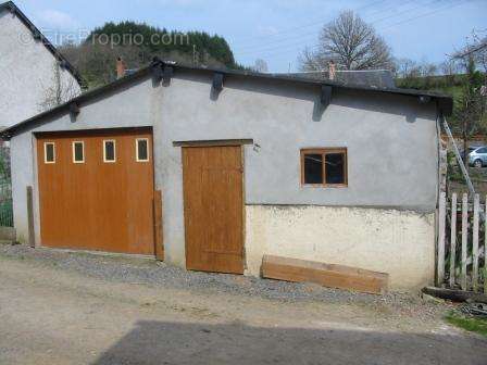 Maison à CUSSY-EN-MORVAN