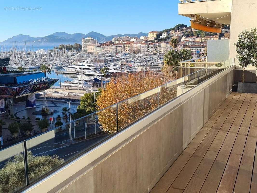 Appartement à CANNES