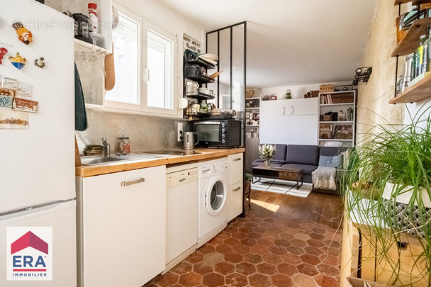 Appartement à PARIS-11E