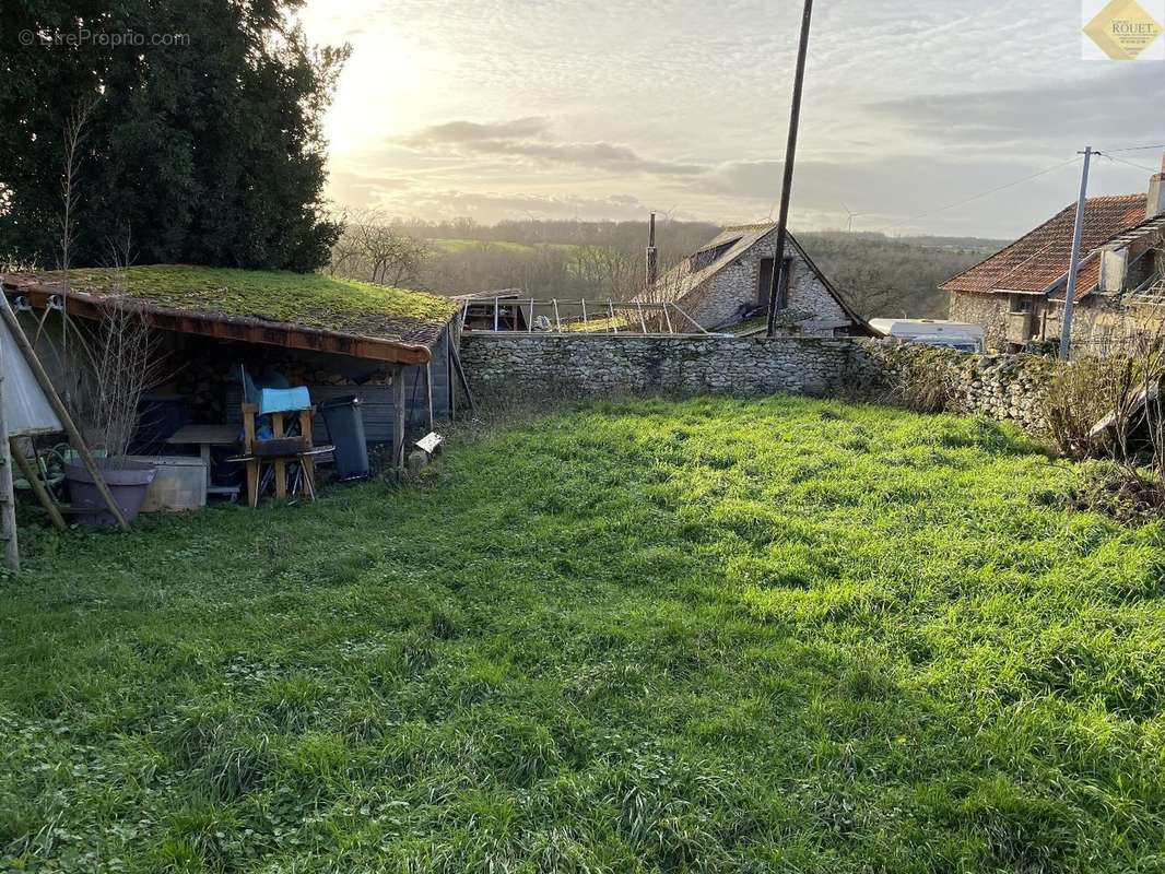 Maison à PLEUMARTIN