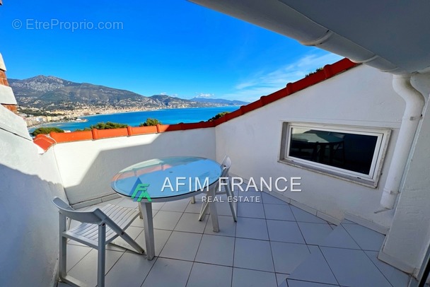 Appartement à ROQUEBRUNE-CAP-MARTIN