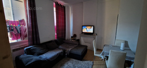 Appartement à MARSEILLE-3E