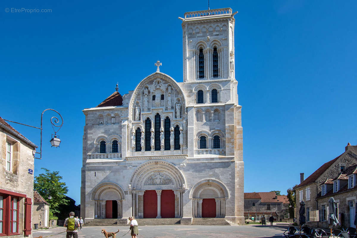 Maison à VEZELAY