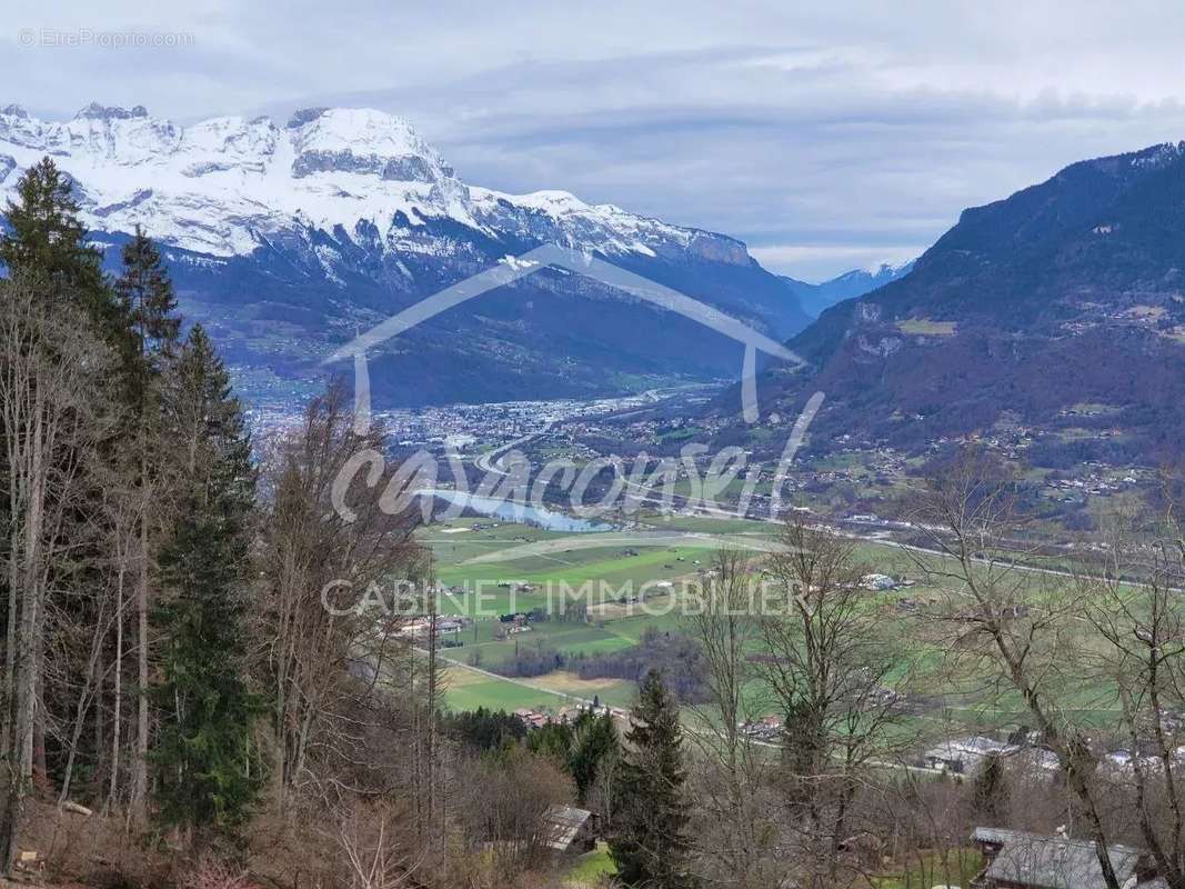 Terrain à SAINT-GERVAIS-LES-BAINS