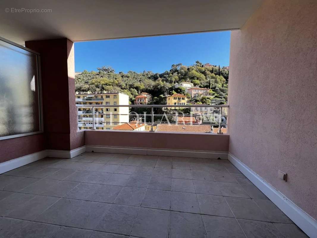 Appartement à MENTON