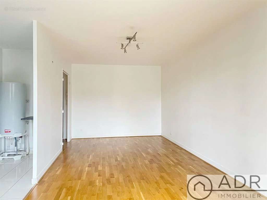 Appartement à ROSNY-SOUS-BOIS