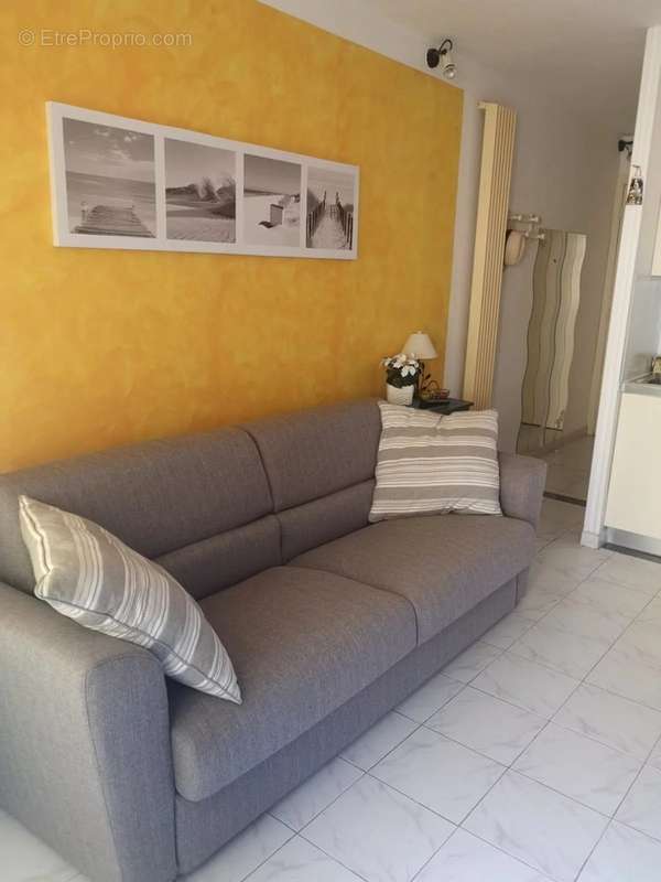 Appartement à ROQUEBRUNE-CAP-MARTIN