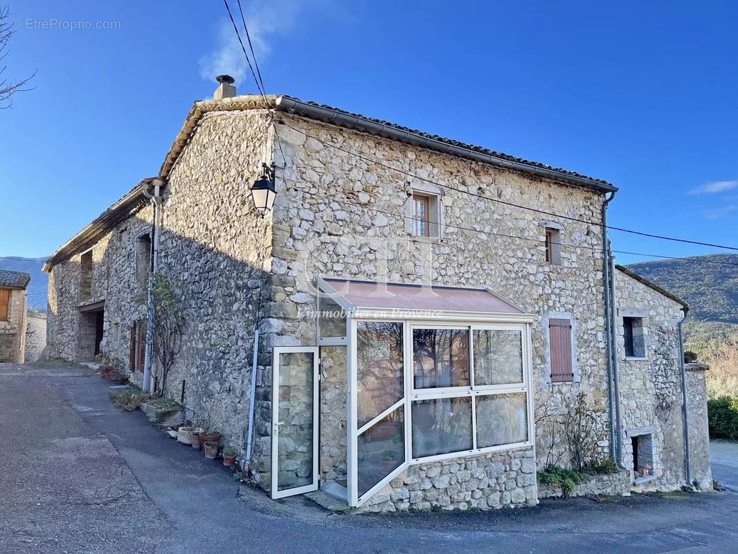 Maison à BUIS-LES-BARONNIES