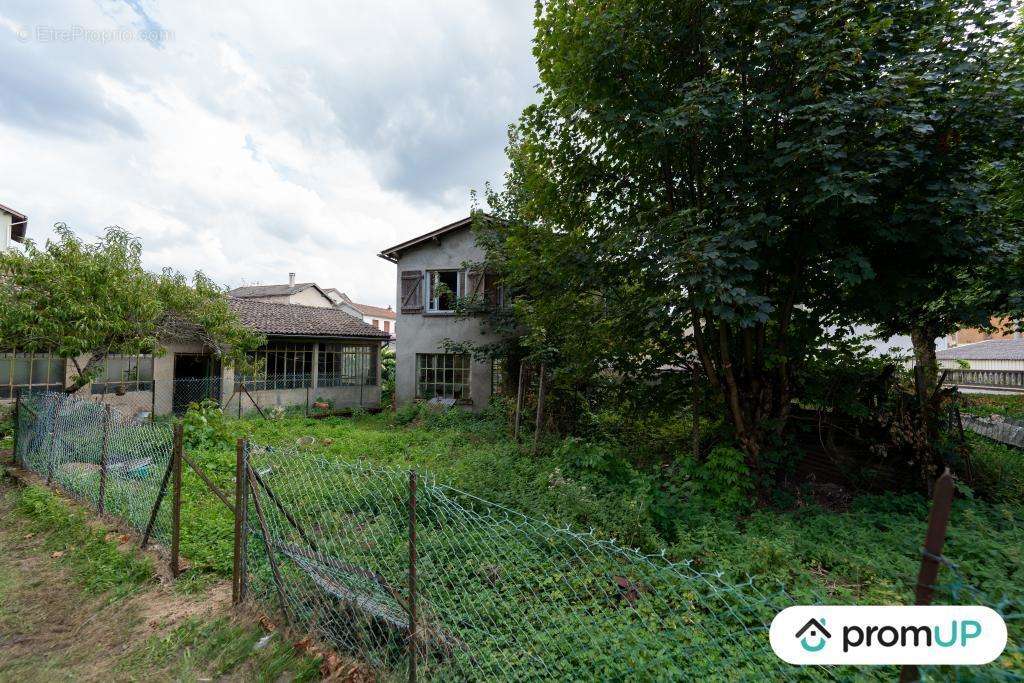 Maison à CHABRELOCHE