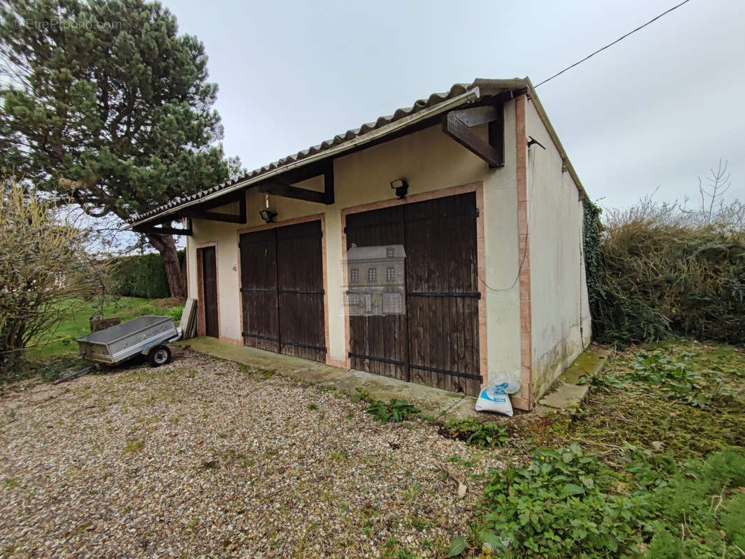 Maison à BERNAY