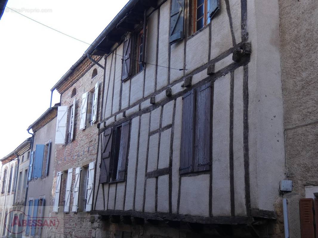 Maison à CORDES-SUR-CIEL