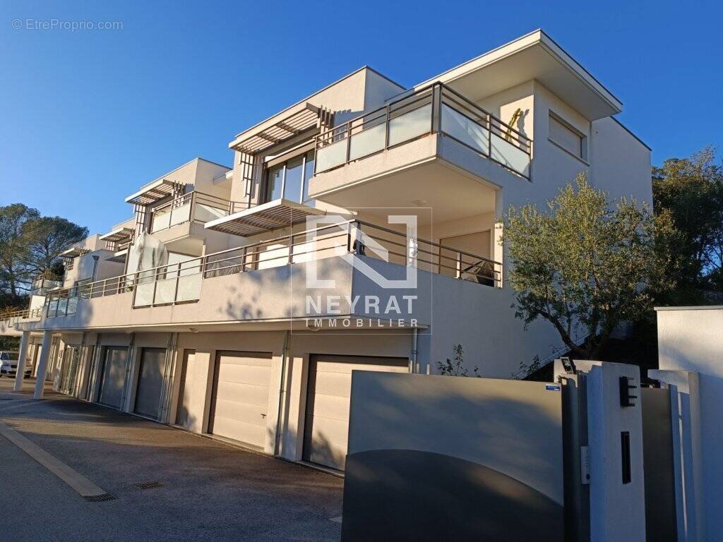 Appartement à SAINT-RAPHAEL