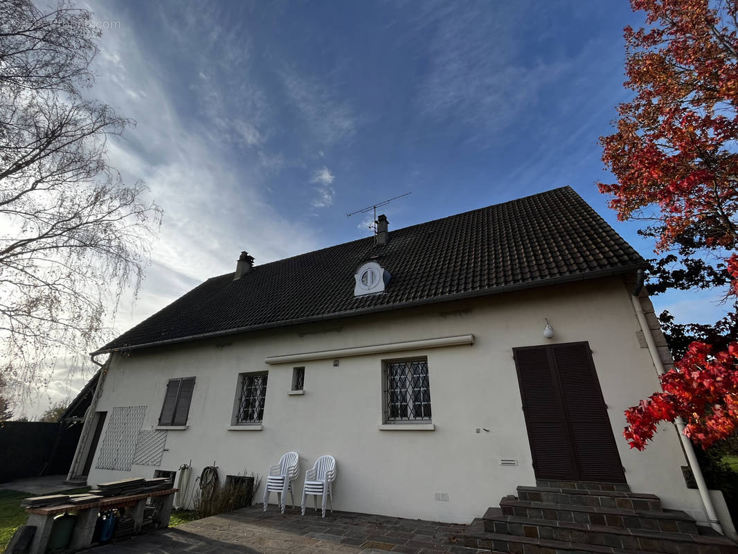 Maison à CERNAY-LA-VILLE