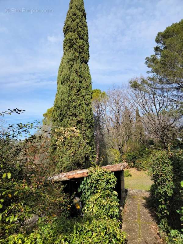 Maison à MOUGINS