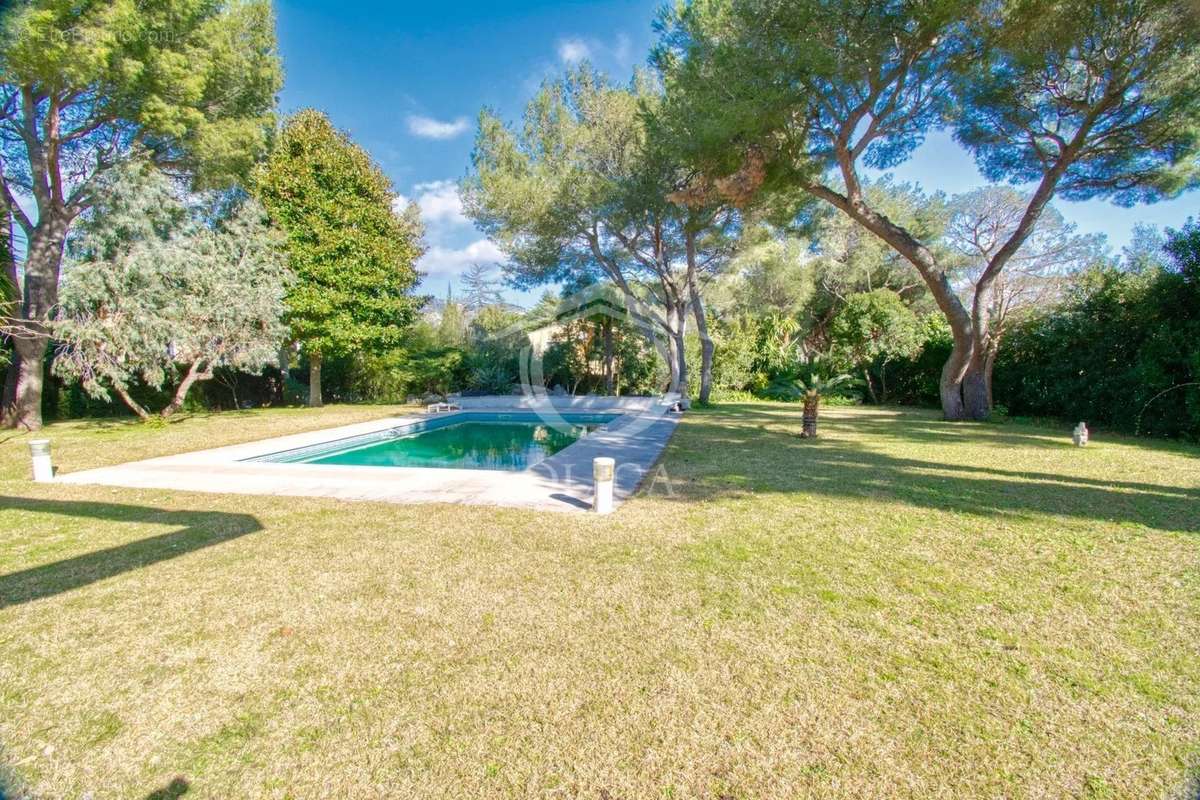 Maison à SAINT-JEAN-CAP-FERRAT