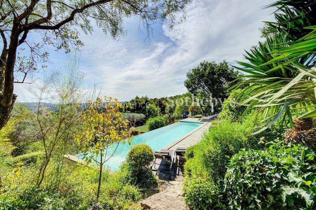 Maison à AIX-EN-PROVENCE