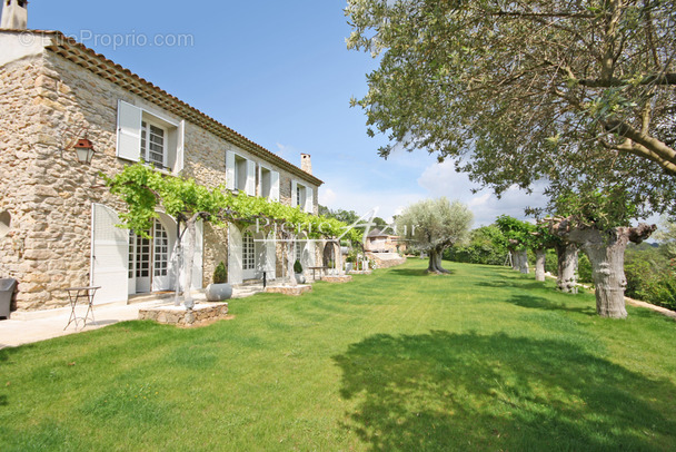 Maison à LE LUC