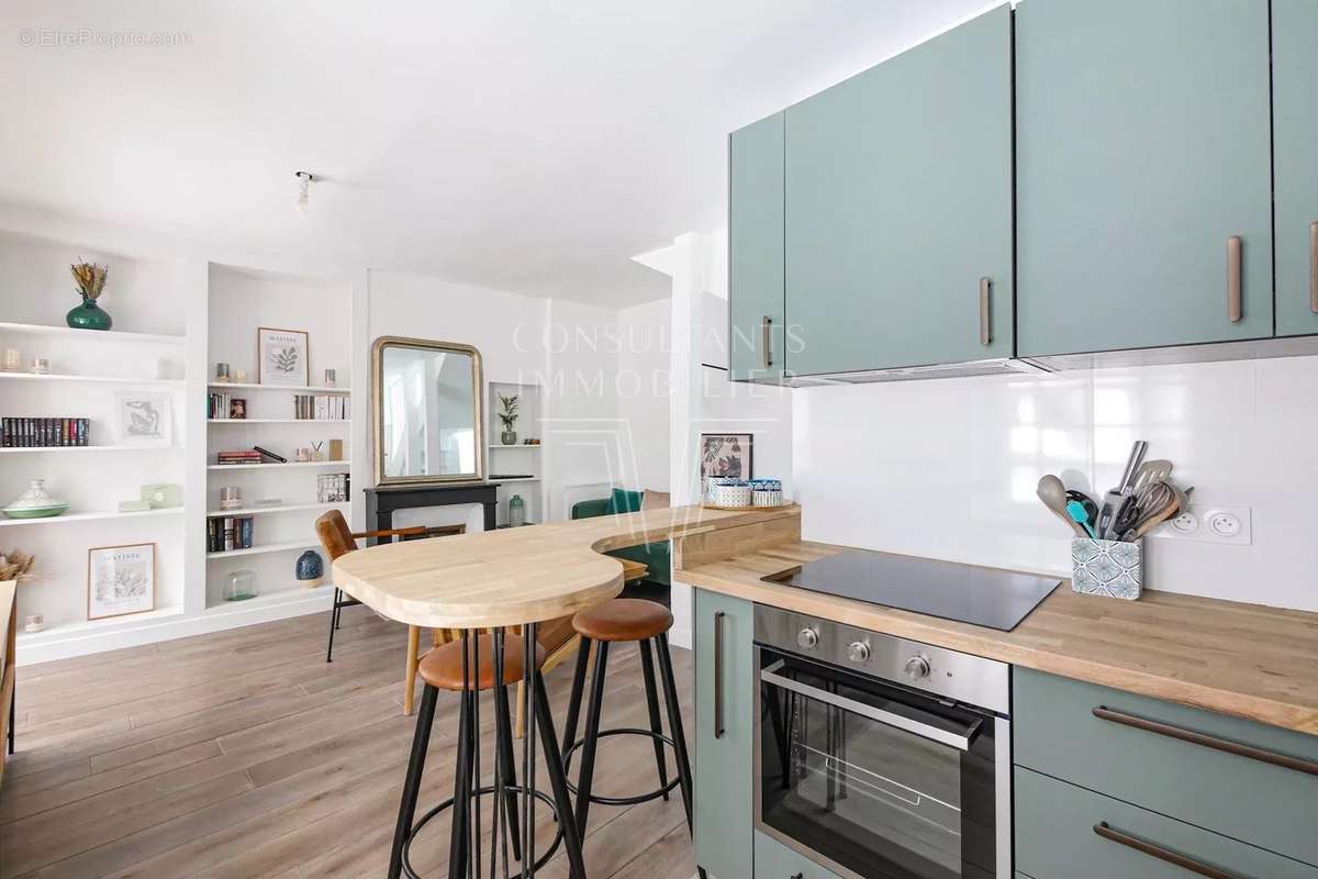 Appartement à PARIS-6E