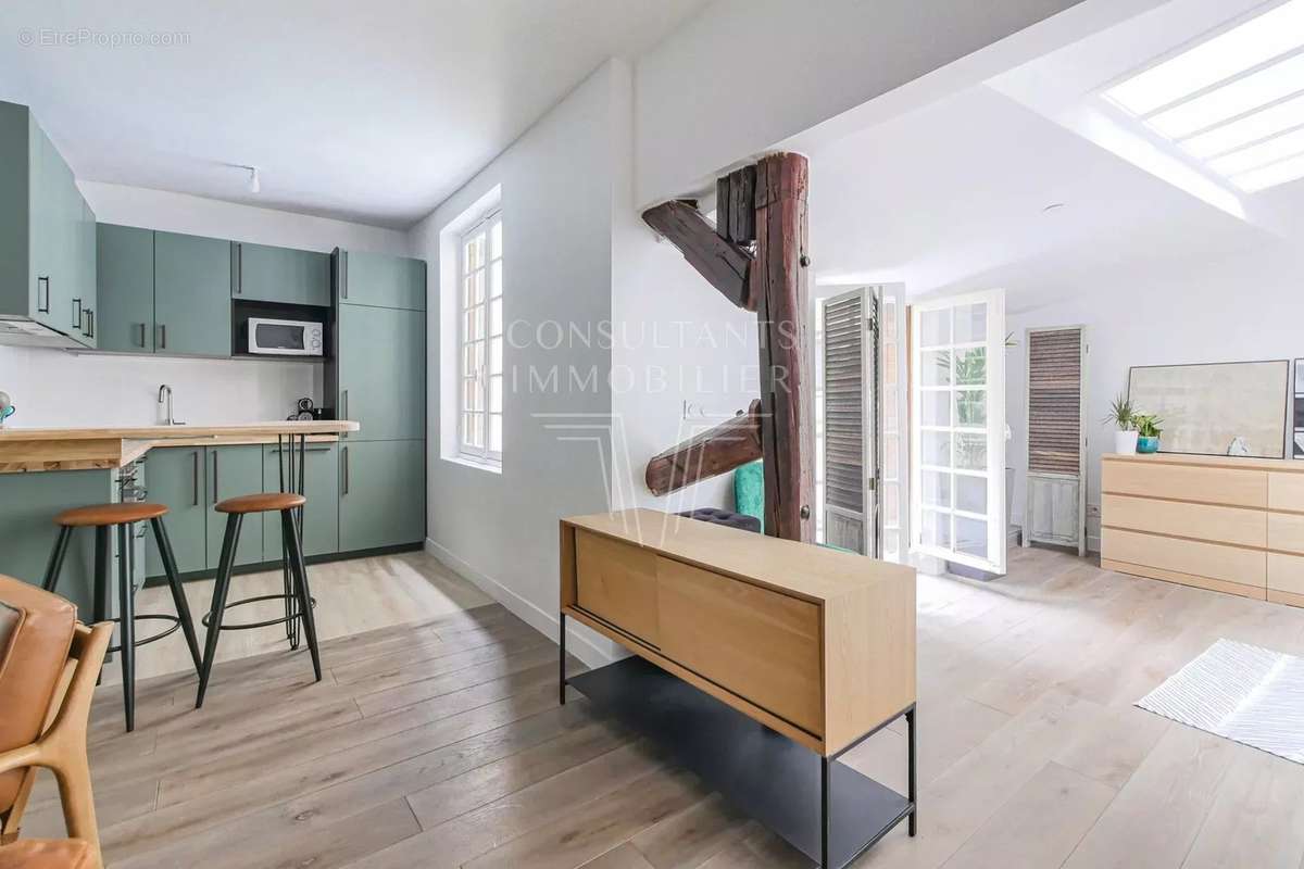 Appartement à PARIS-6E