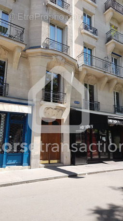 Appartement à PARIS-20E